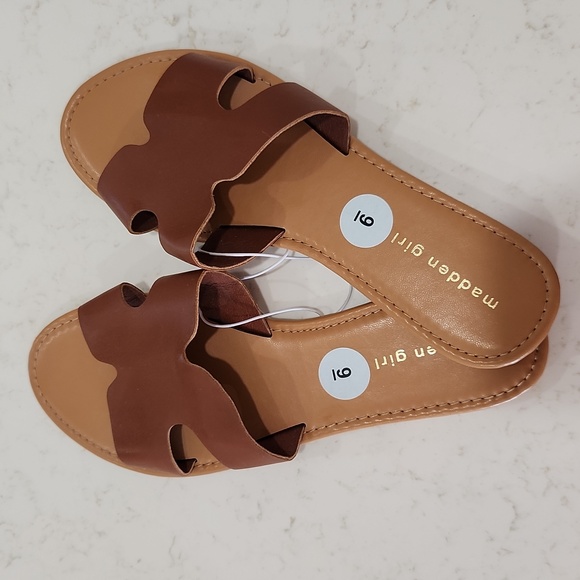 Madden Girl Brown Sandals - Picture 1 of 3